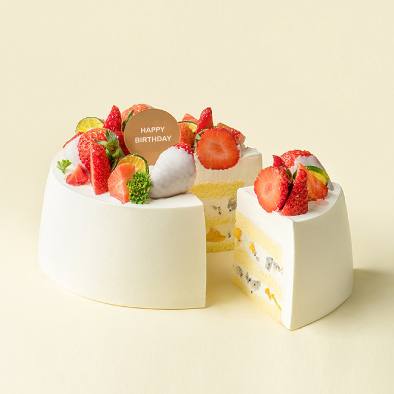 草莓白日梦水果蛋糕