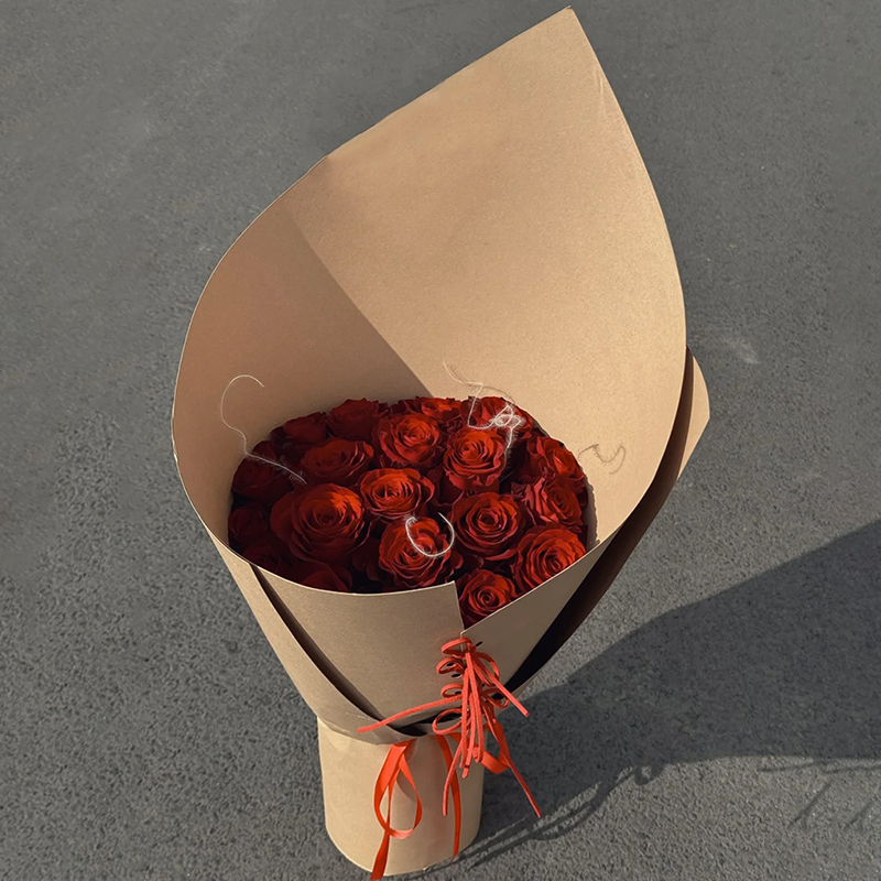 期待你的愛-19支精品紅玫瑰